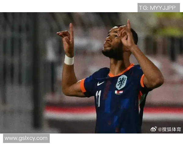 赫拉芬贝赫脚踝受伤缺席利物浦今日训练 恐无缘下一场比赛 赫拉芬贝赫脚踝受伤缺席利物浦今日训练 恐无缘下一场比赛